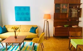 Vintage Design Apartments